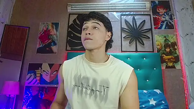 Snapshot of LiamAndrewzz chatting on November 2025 05:14:02 PM LiamAndrewzz online show from November 2025 05:14:02 PM