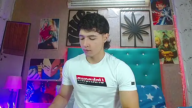 Snapshot of LiamAndrewzz chatting on November 2025 04:53:01 PM LiamAndrewzz online show from November 2025 04:53:01 PM