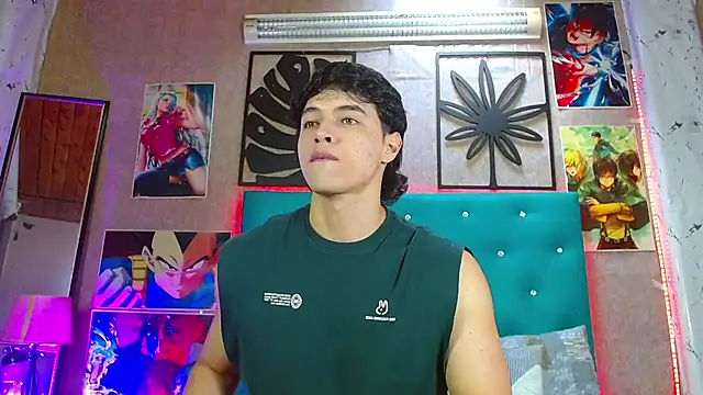 Snapshot of LiamAndrewzz chatting on December 2025 08:04:01 PM LiamAndrewzz online show from December 2025 08:04:01 PM