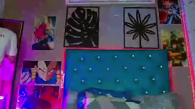 LiamAndrewzz online show from March 2026 03:43:02 AM