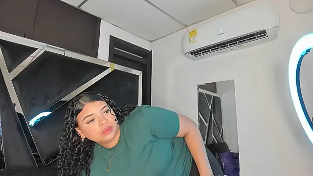 Snapshot of Rubyxht chatting on January 2026 12:40:02 PM Rubyxht online show from January 2026 12:40:02 PM