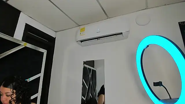 Snapshot of Rubyxht chatting on January 2026 12:44:02 PM Rubyxht online show from January 2026 12:44:02 PM