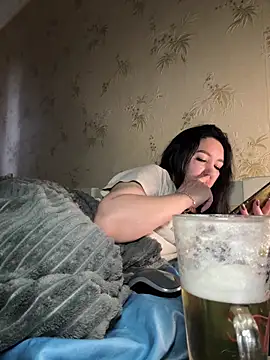 Naughtbaby 2025 online show from November 2025 02:18:01 PM