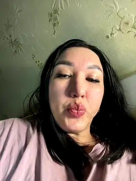 Snapshot of Naughtbaby_2025 chatting on December 2025 12:45:01 PM Naughtbaby 2025 online show from December 2025 12:45:01 PM