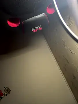 Snapshot of Naughtbaby_2025 chatting on January 2026 02:48:01 AM Naughtbaby 2025 online show from January 2026 02:48:01 AM