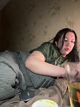 Snapshot of Naughtbaby_2025 chatting on January 2026 03:06:01 PM Naughtbaby 2025 online show from January 2026 03:06:01 PM