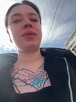 AlishaPrettyBlade online show from April 2026 06:35:02 AM