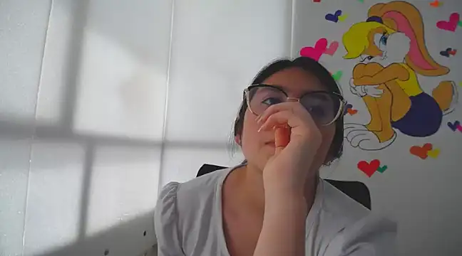 Snapshot of Arielle_lov chatting on February 2025 05:36:02 PM Arielle lov online show from February 2025 05:36:02 PM