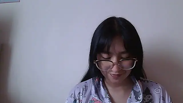 Arielle lov online show from January 2026 05:28:02 PM