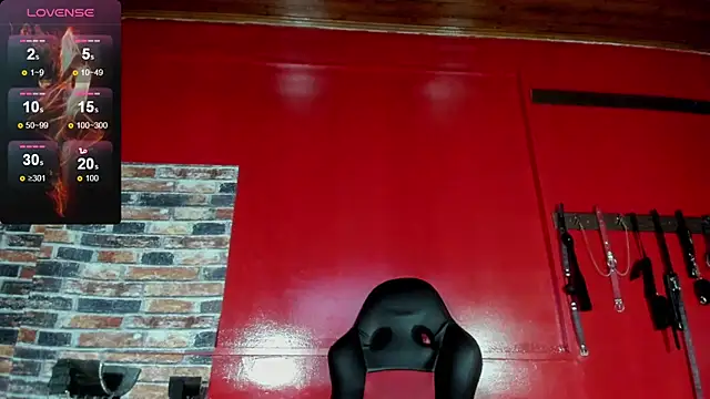 Snapshot of OnyxDiosaGotica chatting on March 2025 03:37:01 AM OnyxDiosaGotica online show from March 2025 03:37:01 AM