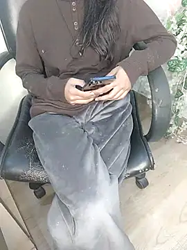 GOLDEN-BEAUTY online show from February 2025 07:49:01 PM