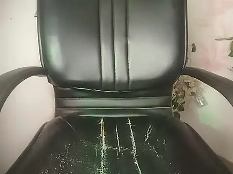 GOLDEN-BEAUTY online show from March 2025 03:41:02 AM