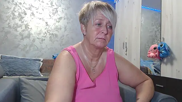 RosesandLillies online show from January 2026 08:03:01 PM