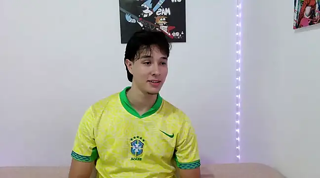 Snapshot of jack_walker190 chatting on March 2025 07:37:02 AM jack walker190 online show from March 2025 07:37:02 AM