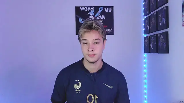 Snapshot of jack_walker190 chatting on October 2025 07:01:02 PM jack walker190 online show from October 2025 07:01:02 PM