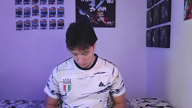 Snapshot of jack_walker190 chatting on February 2026 12:03:01 AM jack walker190 online show from February 2026 12:03:01 AM