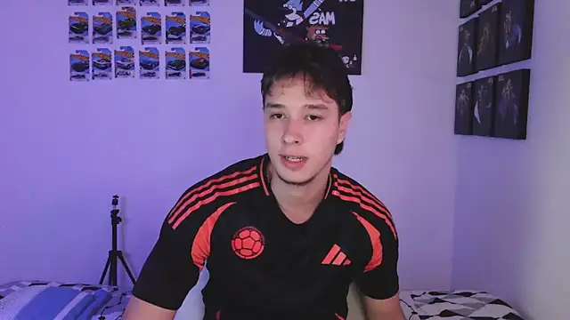 Snapshot of jack_walker190 chatting on February 2026 08:37:02 AM jack walker190 online show from February 2026 08:37:02 AM