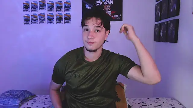 Snapshot of jack_walker190 chatting on July 2026 06:04:02 AM jack walker190 online show from July 2026 06:04:02 AM
