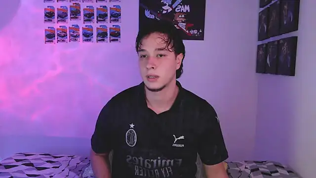 Snapshot of jack_walker190 chatting on July 2026 04:49:02 AM jack walker190 online show from July 2026 04:49:02 AM