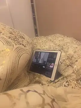 Snapshot of Santa-Jory chatting on February 2025 10:42:02 PM Santa-Jory online show from February 2025 10:42:02 PM