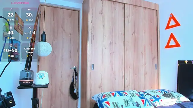 fitnolan online show from November 2025 01:33:02 PM