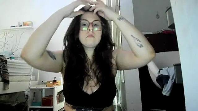 Snapshot of Rosiee69_ chatting on February 2025 08:33:02 PM Rosiee69  online show from February 2025 08:33:02 PM