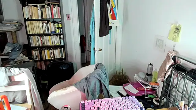 Rosiee69  online show from November 2025 12:29:02 PM