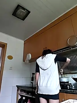 Snapshot of hebe-02 chatting on November 2025 04:14:02 AM hebe-02 online show from November 2025 04:14:02 AM