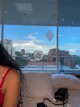 Snapshot of Alice_surprise chatting on November 2025 09:15:01 PM Alice surprise online show from November 2025 09:15:01 PM