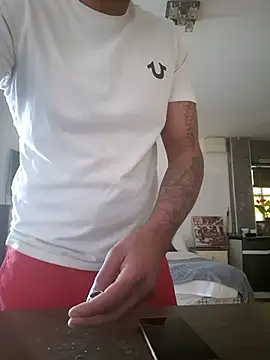 Snapshot of Mrnutella chatting on March 2025 09:44:01 AM Mrnutella online show from March 2025 09:44:01 AM