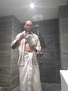 Snapshot of Mrnutella chatting on March 2025 02:25:02 AM Mrnutella online show from March 2025 02:25:02 AM