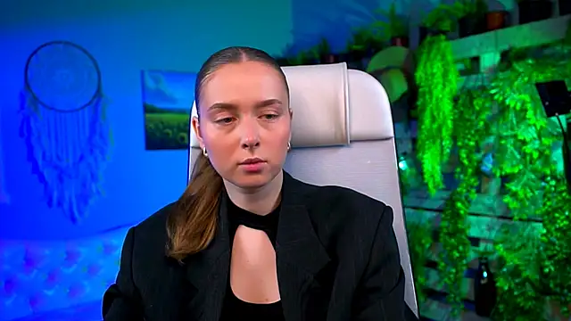 JenniferGraces online show from February 2026 07:12:02 PM