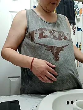 HTXBELLE online show from October 2025 01:41:02 AM