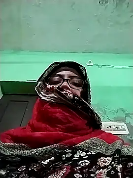 Snapshot of cuteangel9999 chatting on February 2025 01:10:01 AM cuteangel9999 online show from February 2025 01:10:01 AM