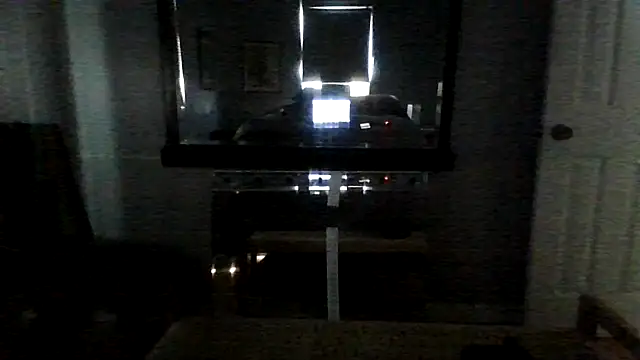 Snapshot of DominantDong chatting on October 2025 08:17:01 PM DominantDong online show from October 2025 08:17:01 PM