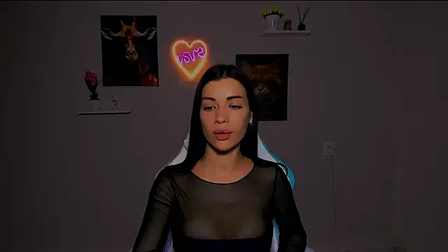 Snapshot of KetiWils chatting on March 2025 06:59:01 AM KetiWils online show from March 2025 06:59:01 AM