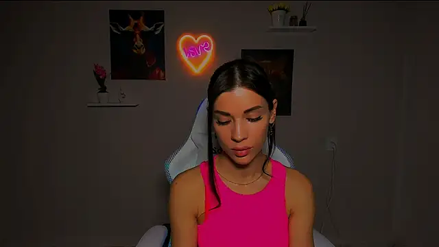 Snapshot of KetiWils chatting on March 2025 07:48:01 PM KetiWils online show from March 2025 07:48:01 PM