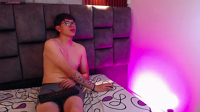 Evie Demn7 online show from February 2025 06:43:02 AM