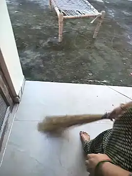 Snapshot of indian_couple4 chatting on September 2025 01:05:02 AM indian couple4 online show from September 2025 01:05:02 AM