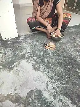 Snapshot of indian_couple4 chatting on September 2025 01:07:02 AM indian couple4 online show from September 2025 01:07:02 AM