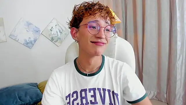 iiangel  online show from February 2026 03:34:02 AM