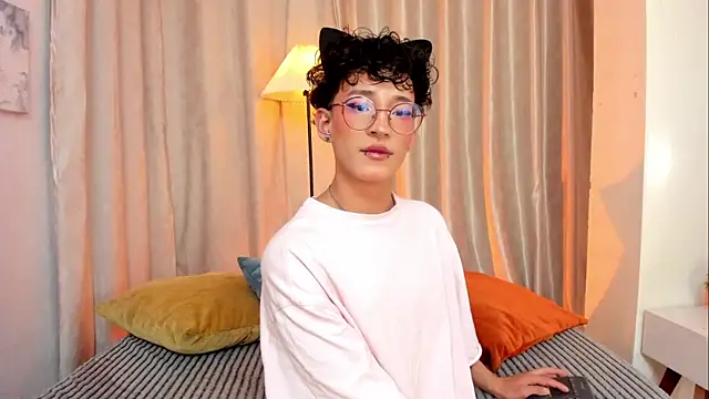 iiangel  online show from February 2026 03:48:02 AM