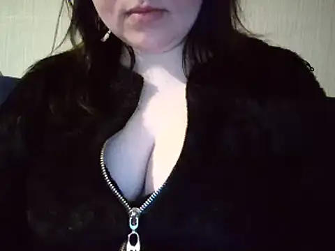 Snapshot of KamillaLaLove chatting on March 2025 04:54:02 PM KamillaLaLove online show from March 2025 04:54:02 PM