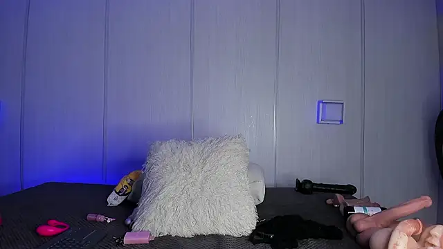 sasha riverss online show from March 2026 08:15:01 PM