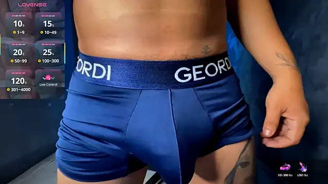 Snapshot of jeffvalemtino chatting on October 2025 11:48:01 PM jeffvalemtino online show from October 2025 11:48:01 PM