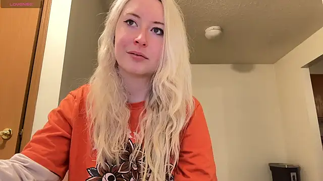 Snapshot of ashisscene chatting on January 2026 11:07:01 PM ashisscene online show from January 2026 11:07:01 PM