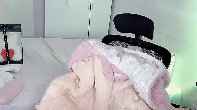 Annnnqi-77 online show from October 2025 07:27:02 AM