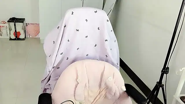 Annnnqi-77 online show from April 2026 07:13:02 AM