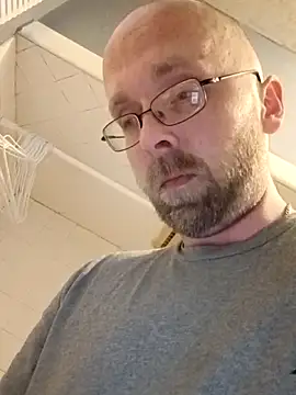 Snapshot of taterae chatting on April 2026 11:10:01 AM taterae online show from April 2026 11:10:01 AM