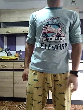 Snapshot of andreiiiii2025 chatting on March 2025 07:19:02 AM andreiiiii2025 online show from March 2025 07:19:02 AM